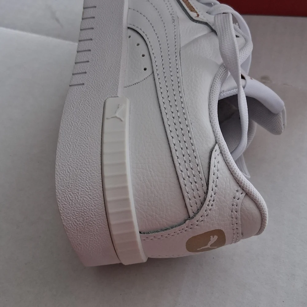 Puma White Court Sneakers with Gold Accents sz 6.5 - Picture 7 of 9